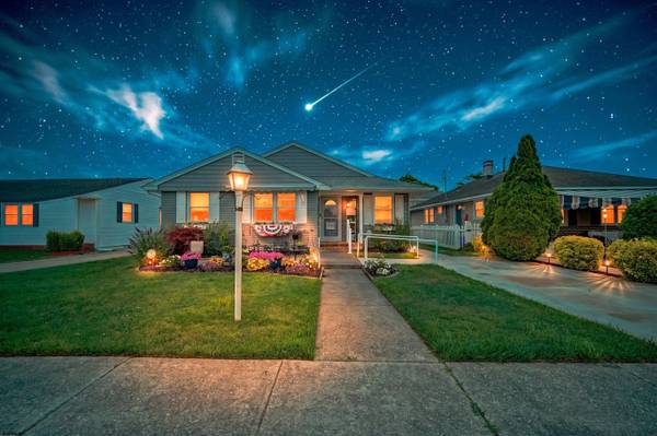 9 E Gilmar Cir, Margate, NJ 08402