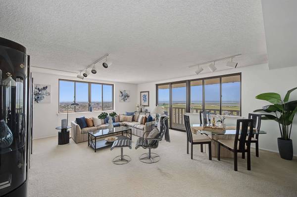 100 S Berkley #PH 2N, Atlantic City, NJ 08401