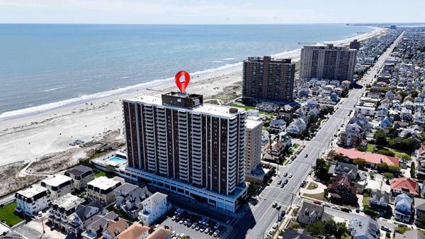 100 S Berkley #PH 2N, Atlantic City, NJ 08401