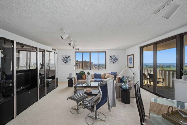 100 S Berkley #PH 2N, Atlantic City, NJ 08401