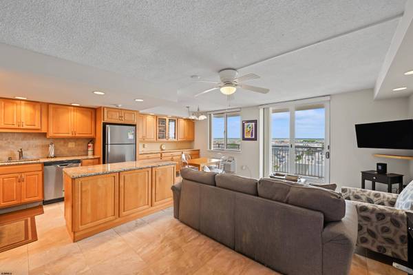 9600 Atlantic #611, Margate, NJ 08402