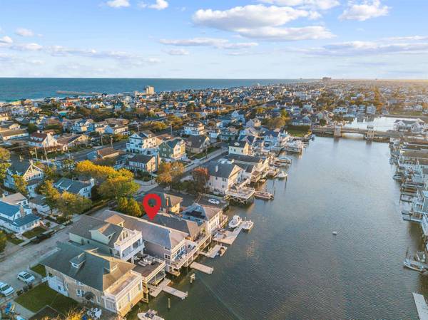 5611 Winchester Ave, Ventnor, NJ 08406
