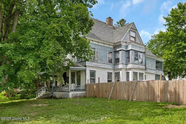 253 Guy Park Avenue, Amsterdam, NY 12010