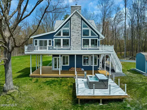 145 Rockefeller Lake Road, Cairo, NY 12413