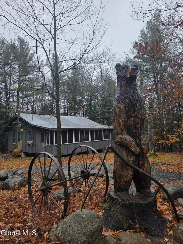 7 Scott Lane, Edinburg, NY 12134