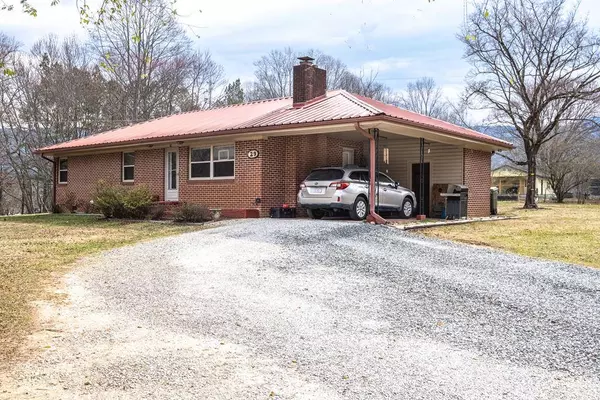 29/33/49 Breedlove Drive, Andrews, NC 28901