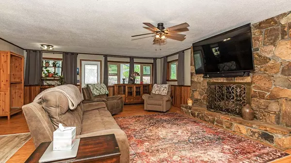 170 Morgan Hill Rd., Murphy, NC 28906