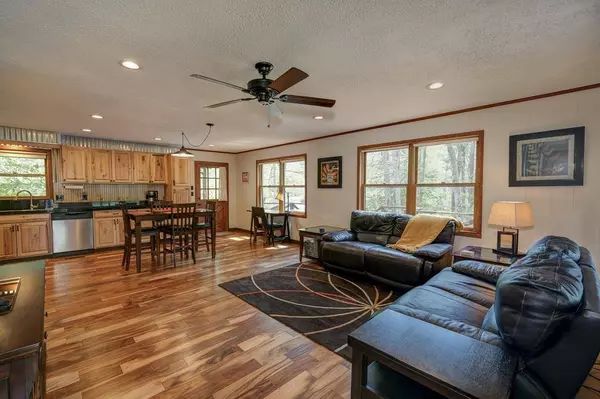 261 Holly Ridge Lane, Murphy, NC 28906