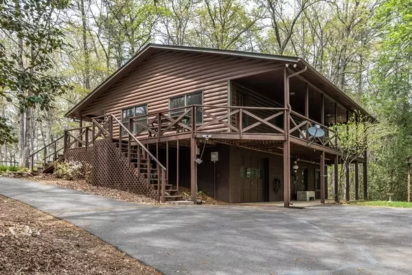 261 Holly Ridge Lane, Murphy, NC 28906