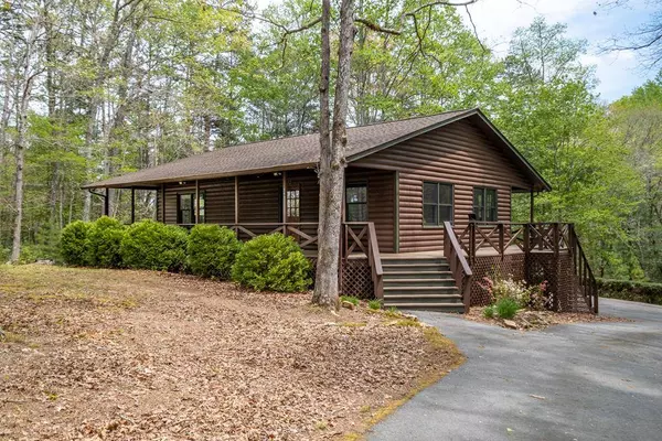 261 Holly Ridge Lane, Murphy, NC 28906