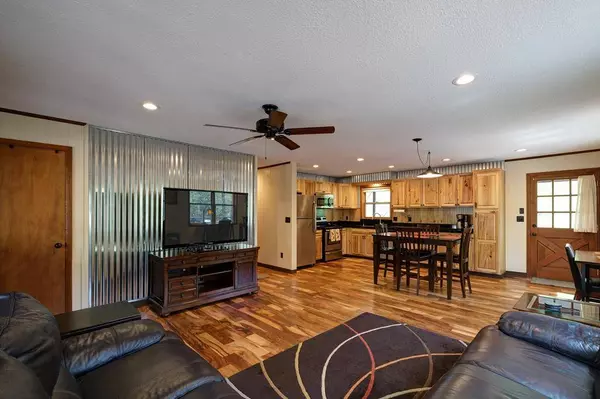 261 Holly Ridge Lane, Murphy, NC 28906