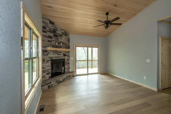 Lot 3 Lakeside Estates Dr., Hayesville, NC 28904