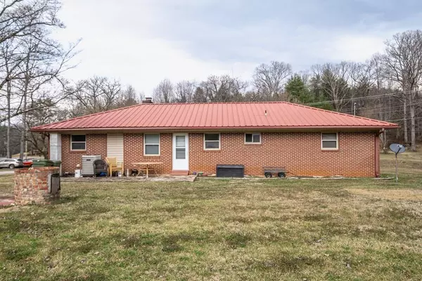 29/33/49 Breedlove Drive, Andrews, NC 28901