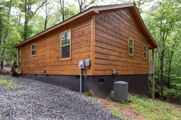 41 Carrolls Ridge, Murphy, NC 28906