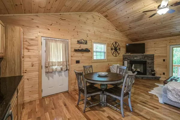 41 Carrolls Ridge, Murphy, NC 28906