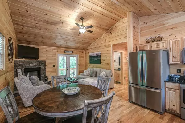 41 Carrolls Ridge, Murphy, NC 28906