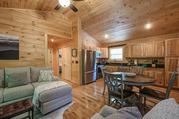 41 Carrolls Ridge, Murphy, NC 28906