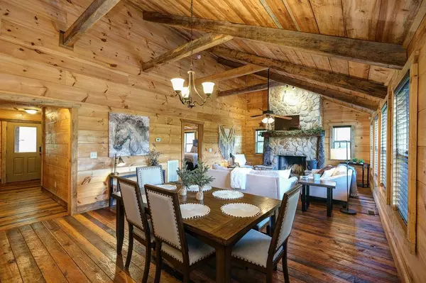 50 Pin Oak Ridge, Murphy, NC 28906