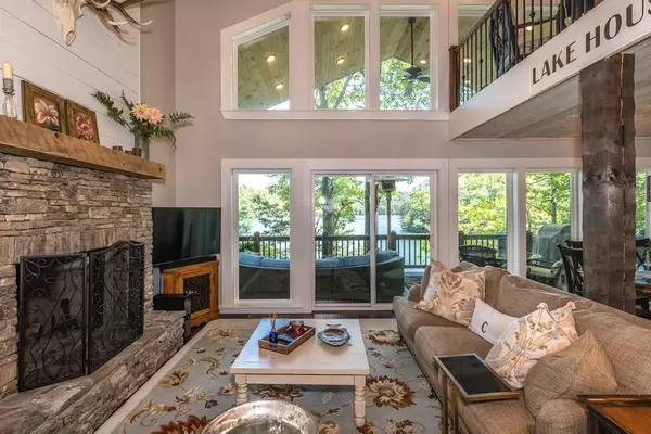 629 Lonesome Pine Rd., Murphy, NC 28906