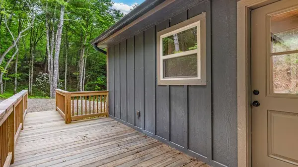 324 Golden Eagle Drive, Murphy, NC 28906