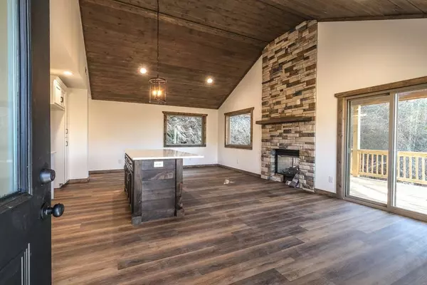 667 Jasmine Drive, Marble, NC 28905