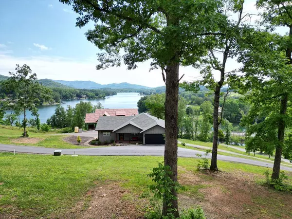 Lot 7 Mountain Breezes, Hayesville, NC 28904