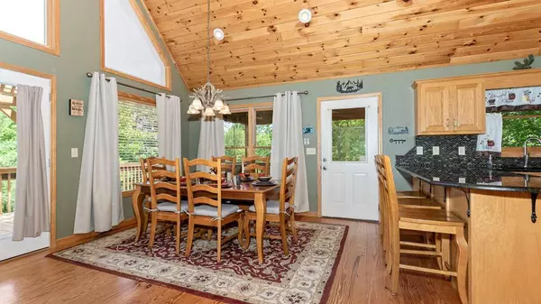 9 Bird's View Lane, Murphy, NC 28906