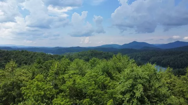 000 Ogreeta Road, Murphy, NC 28906