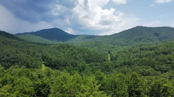 000 Ogreeta Road, Murphy, NC 28906