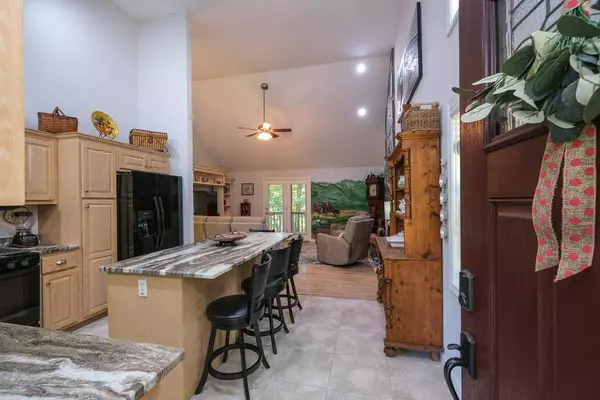 80 Celebration Circle, Murphy, NC 28906