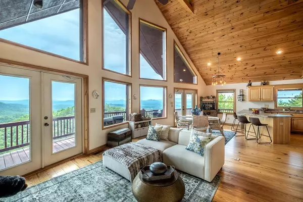 35 Sentry Lane, Murphy, NC 28906