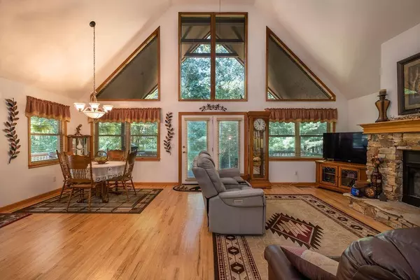 397 Goldfinch Lane, Murphy, NC 28906