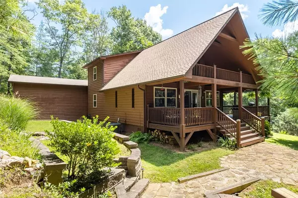 397 Goldfinch Lane, Murphy, NC 28906