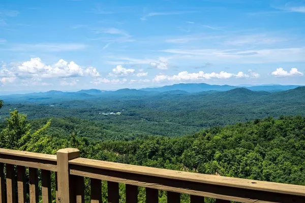 105 Patriot Ridge, Murphy, NC 28906