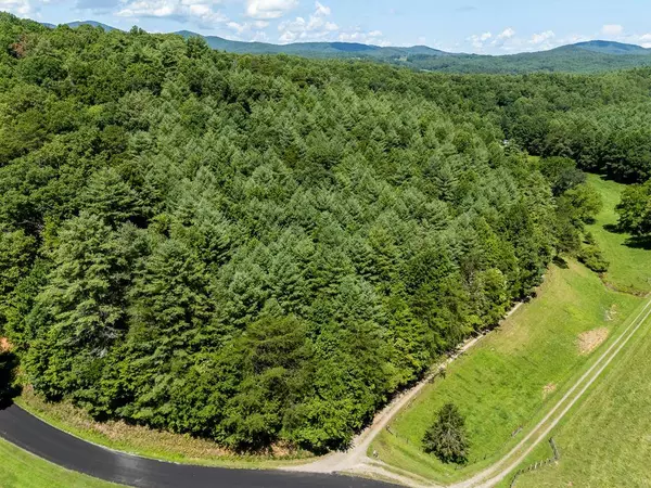 637 Oak Grove Rd., Murphy, NC 28906