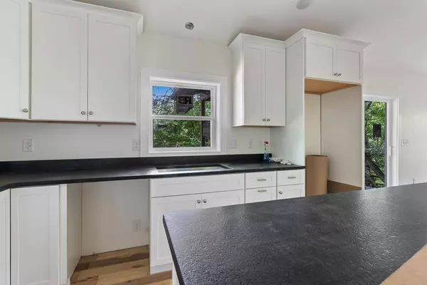 35 Van Horn St., Murphy, NC 28906