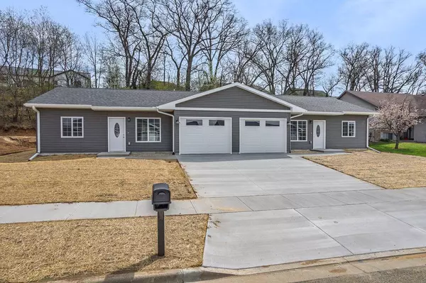 2434 Russell Court, Reedsburg, WI 53959