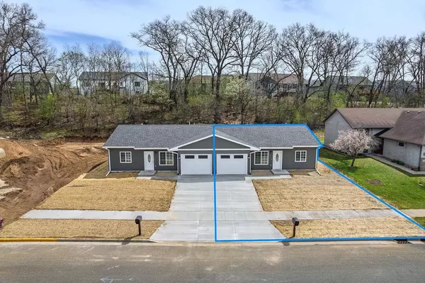 2432 Russell Court, Reedsburg, WI 53959