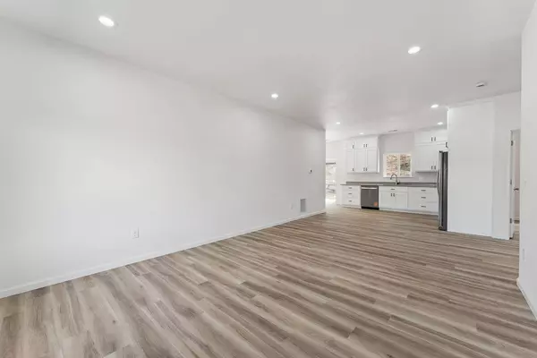 2432 Russell Court, Reedsburg, WI 53959