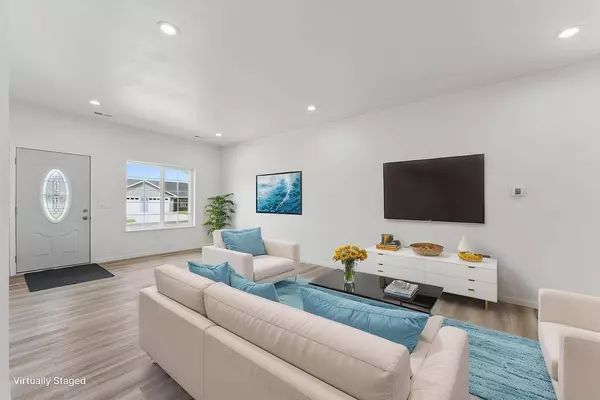 2432 Russell Court, Reedsburg, WI 53959