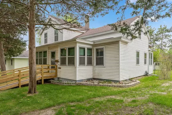 407 E Franklin Street, Portage, WI 53901