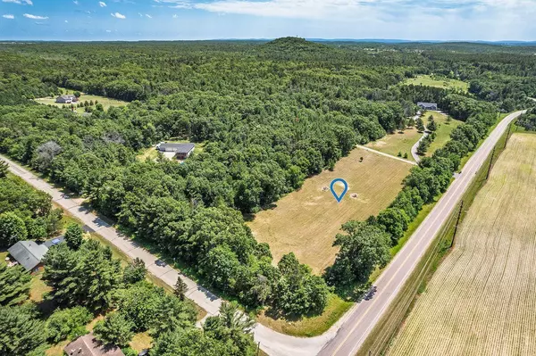 1073 Gillette Lane, Wisconsin Dells, WI 53965