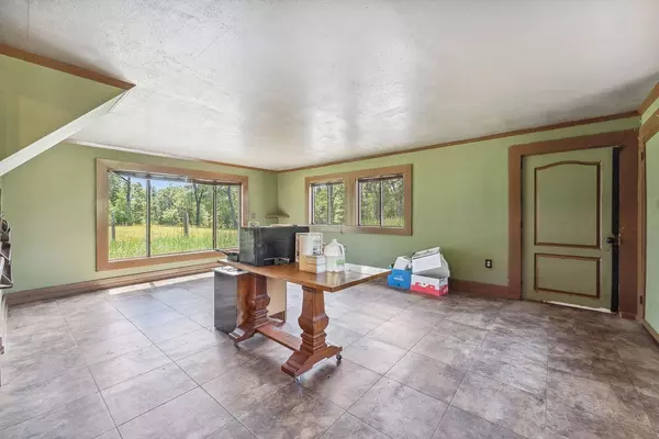 893 Fur Avenue, Wisconsin Dells, WI 53965