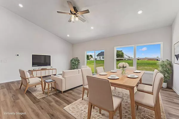 324 Eastridge Circle, Reedsburg, WI 53959