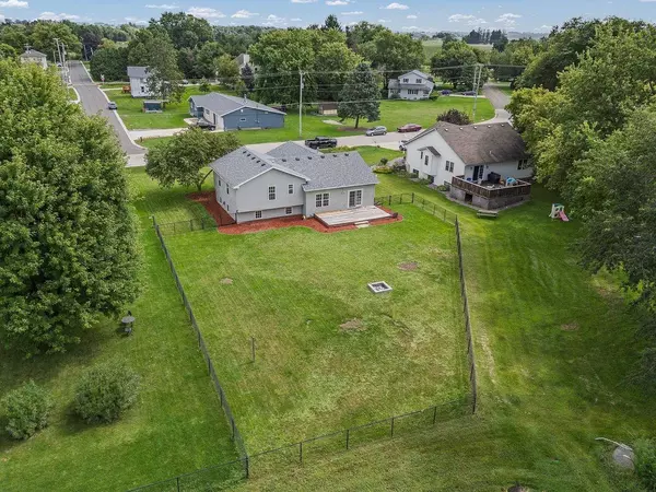 7793 Clinton Road, Deforest, WI 53532