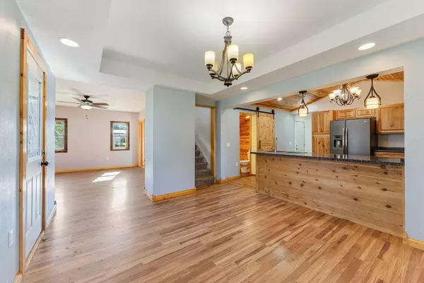 1140 4th Street, Baraboo, WI 53913