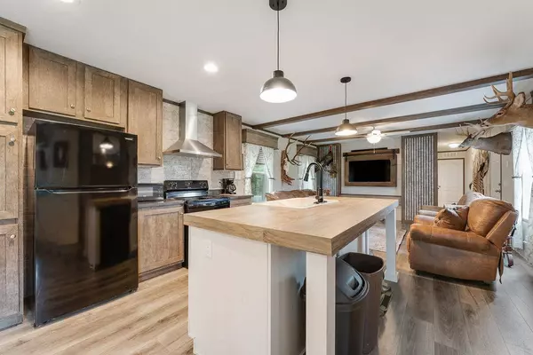 N5709 County Road Y, Montello, WI 53949