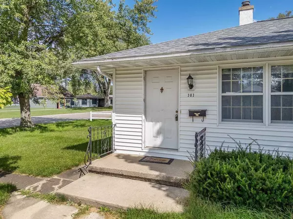 303 Highland Avenue, Portage, WI 53913