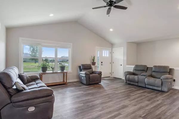 1601 21 Street, Baraboo, WI 53913