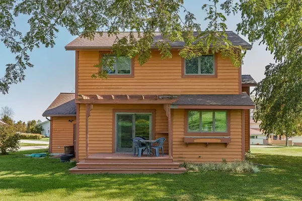 107 Kimball Avenue, Elroy, WI 53929